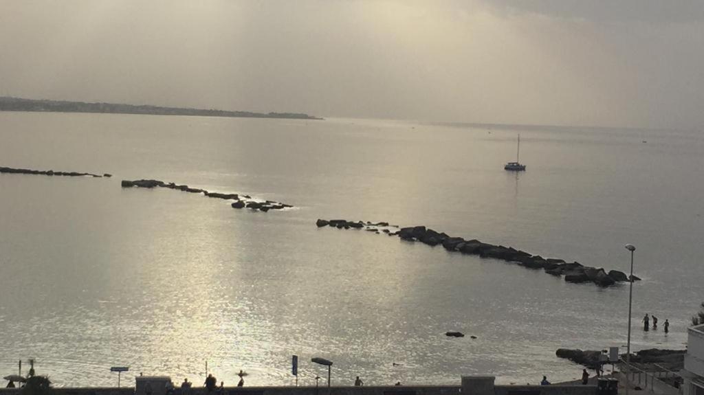La Mia Terrazza Sul Mare - Mared'Amare Apartment Bari Exterior photo